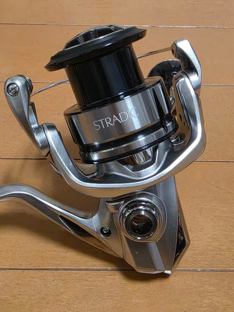 シマノ　19ストラディック4000XG　4000MHGスプール付　ゴメクサスノブ