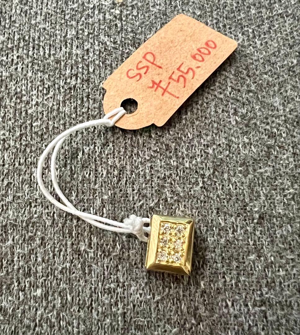 【値下げ】18金BOXダイヤペンダントタップ　ユニセックス　大セール❣️