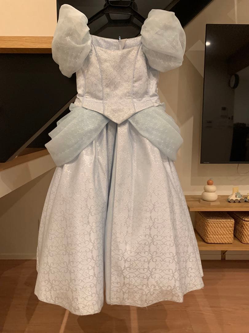 シンデレラ　プレミアムドレス　ビビデバビデブティック