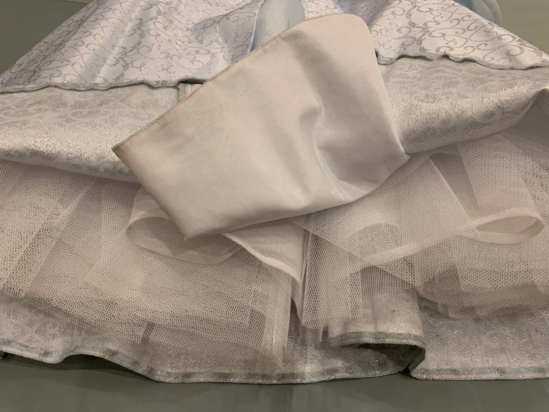 シンデレラ　プレミアムドレス　ビビデバビデブティック