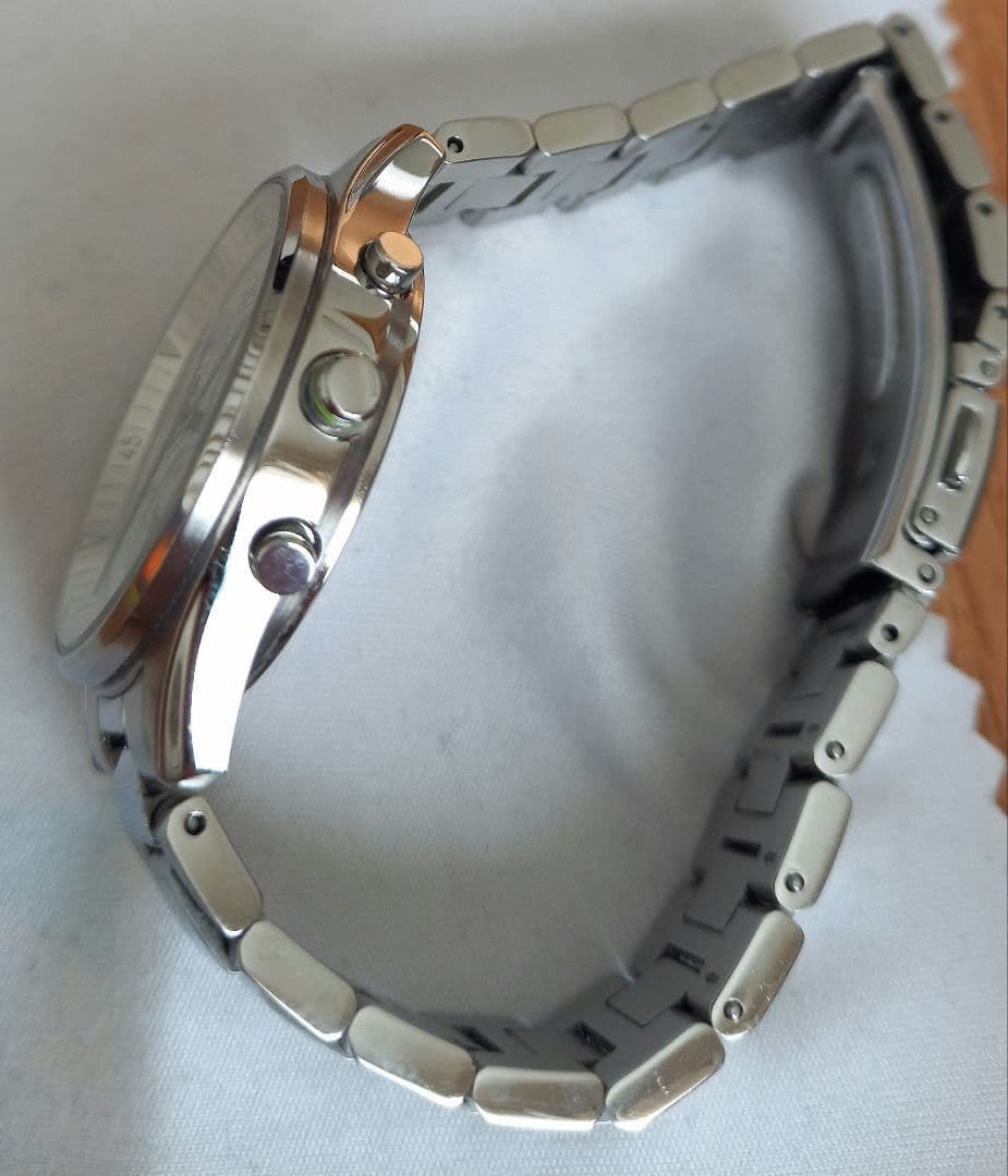 X-girl CITIZENコラボ ソーラーパワー クロノグラフ腕時計中古