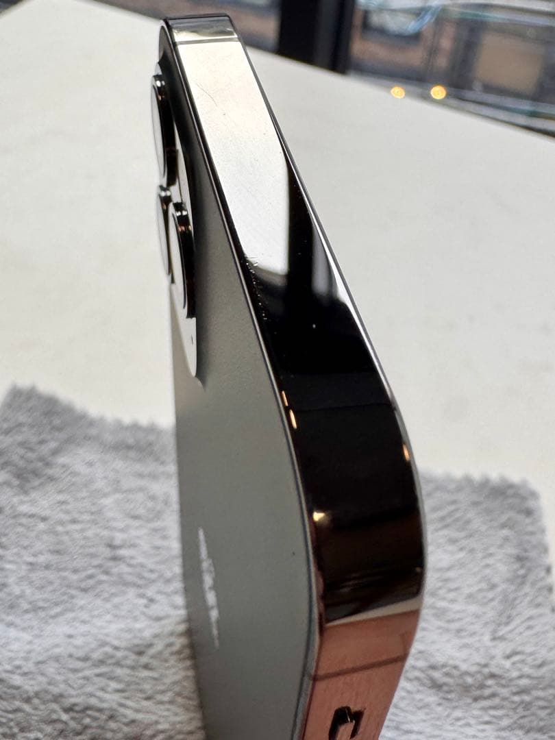 【超美品】Apple iPhone 12 Pro 256GB グラファイト