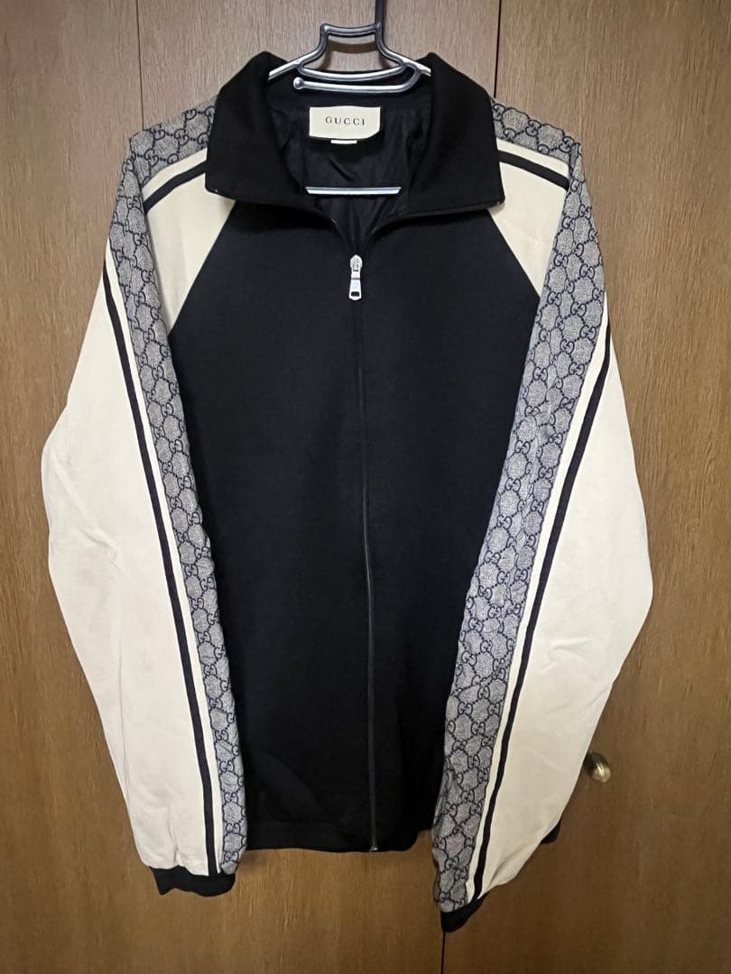 GUCCI ブラック アイボリー セットアップジャージ 大幅値下げ
