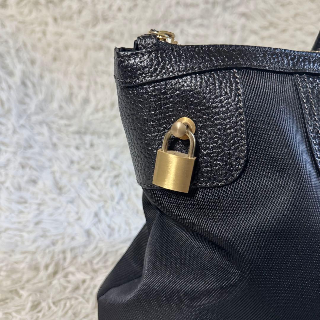 【美品】トフアンドロードストーン　ビームス　別注　キー　ハンドバッグ