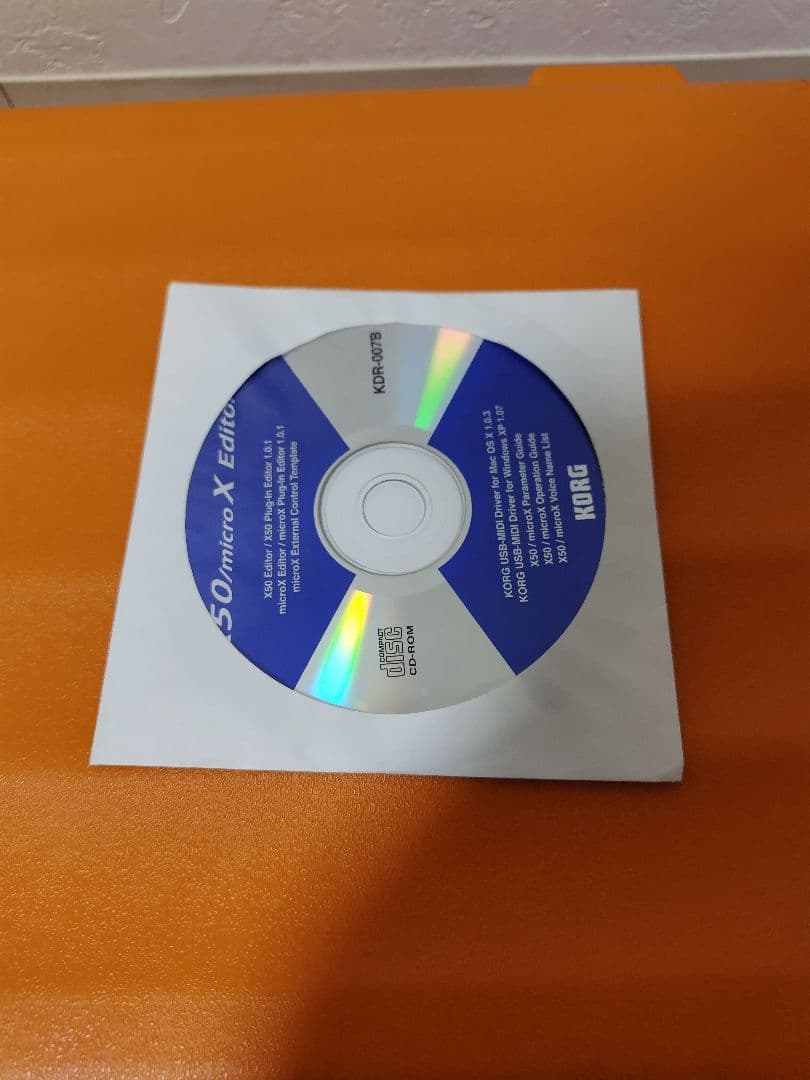 美品　KORG コルグ microX シンセサイザー