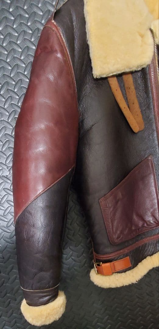 希少 エアロレザー B3 大戦モデル ムートン フライトジャケット