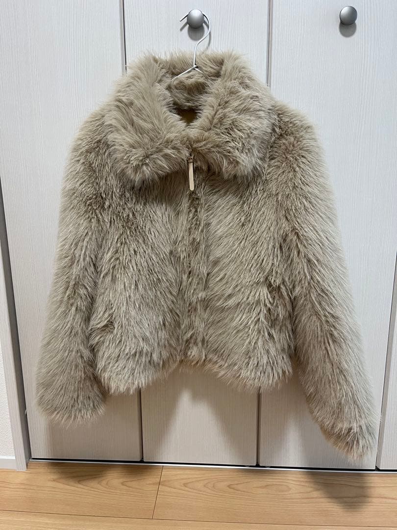 ZARA ダブルフェイスエコファージャケット　s