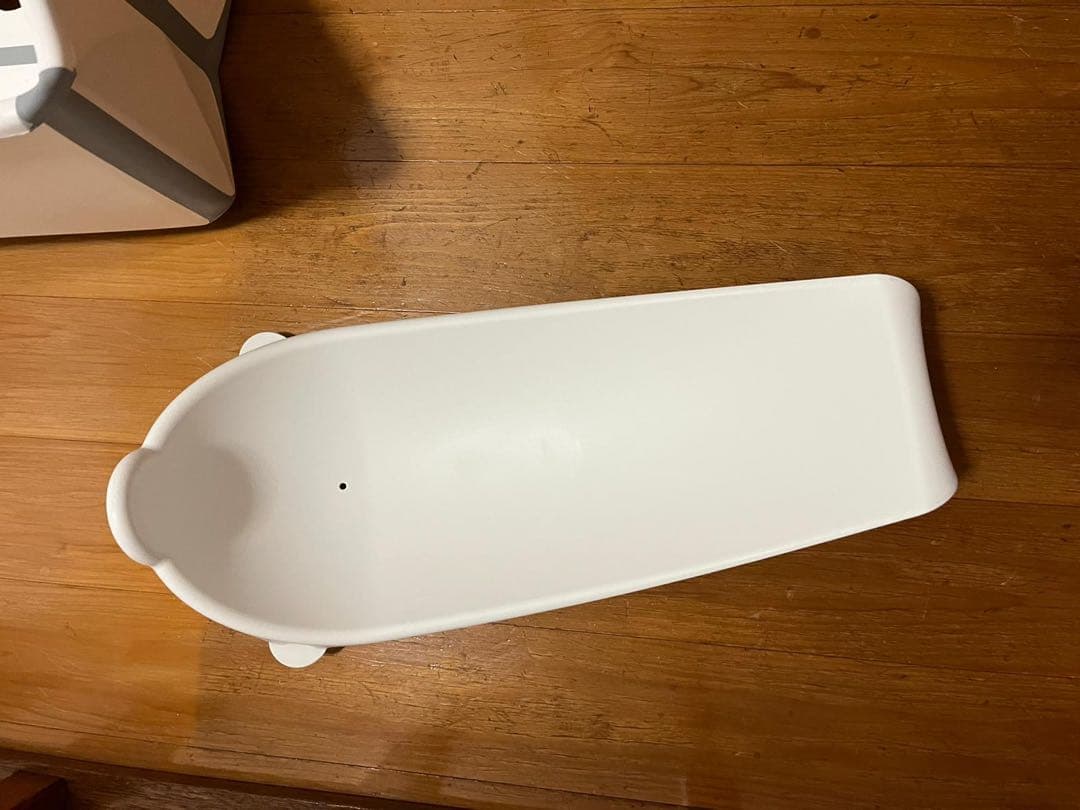 Stokke® Flexi Bath® 鉄製スタンド付き／良好・4か月使用のみ