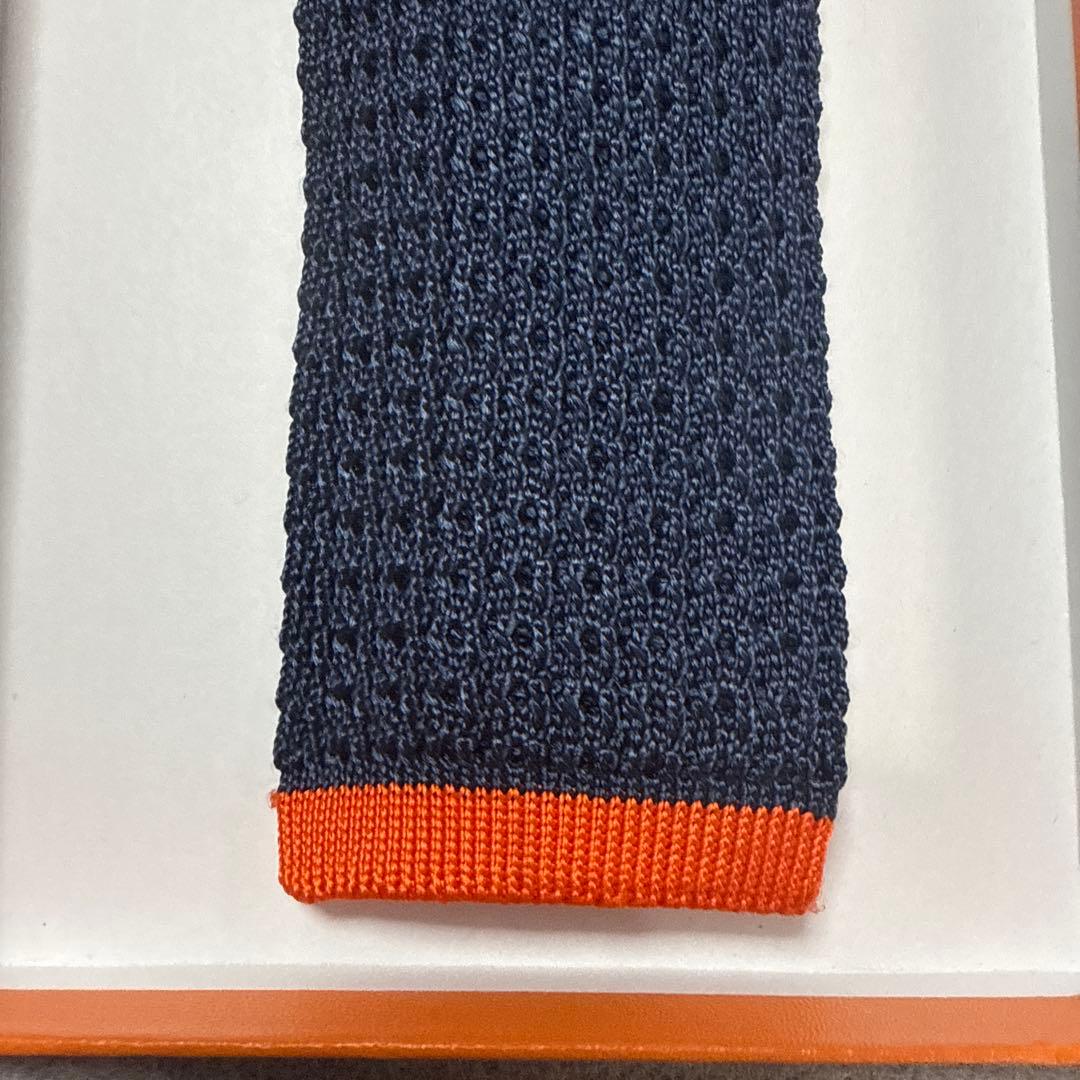美品　エルメス　ネクタイ　ニットタイ　紺　無地　シルク