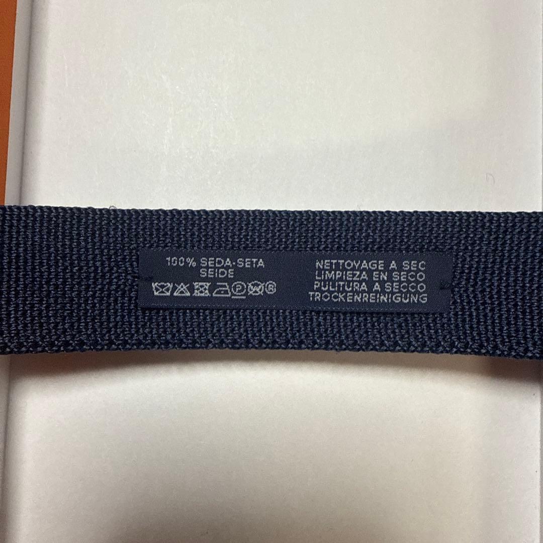 美品　エルメス　ネクタイ　ニットタイ　紺　無地　シルク