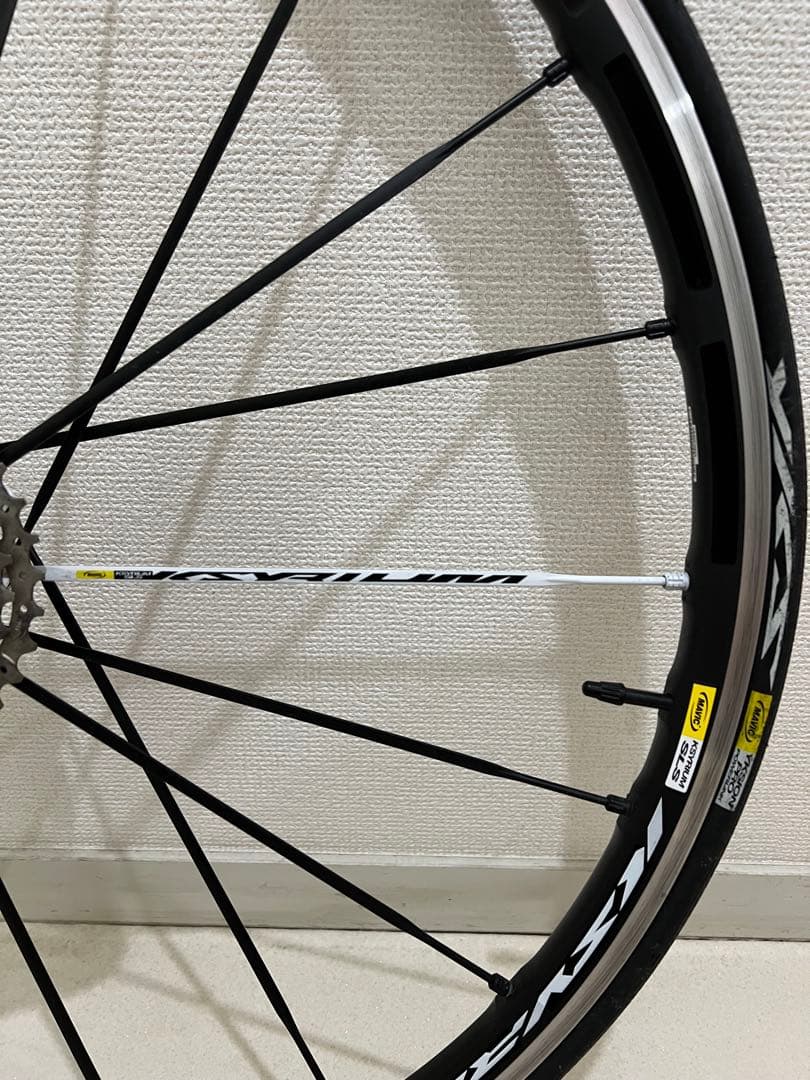 マビック　キシリウムSLS　R8000 11-34スプロケット付