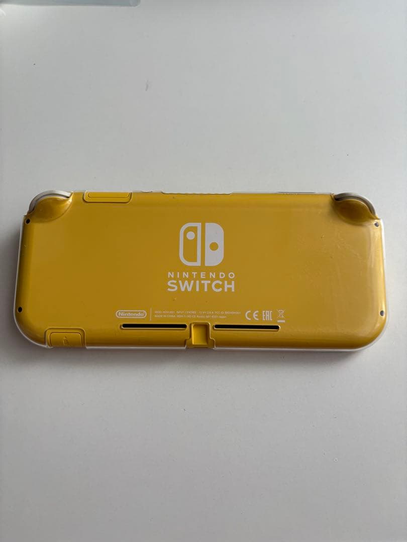 Nintendo Switch Lite イエロー 本体、本体カバー、ケース付き