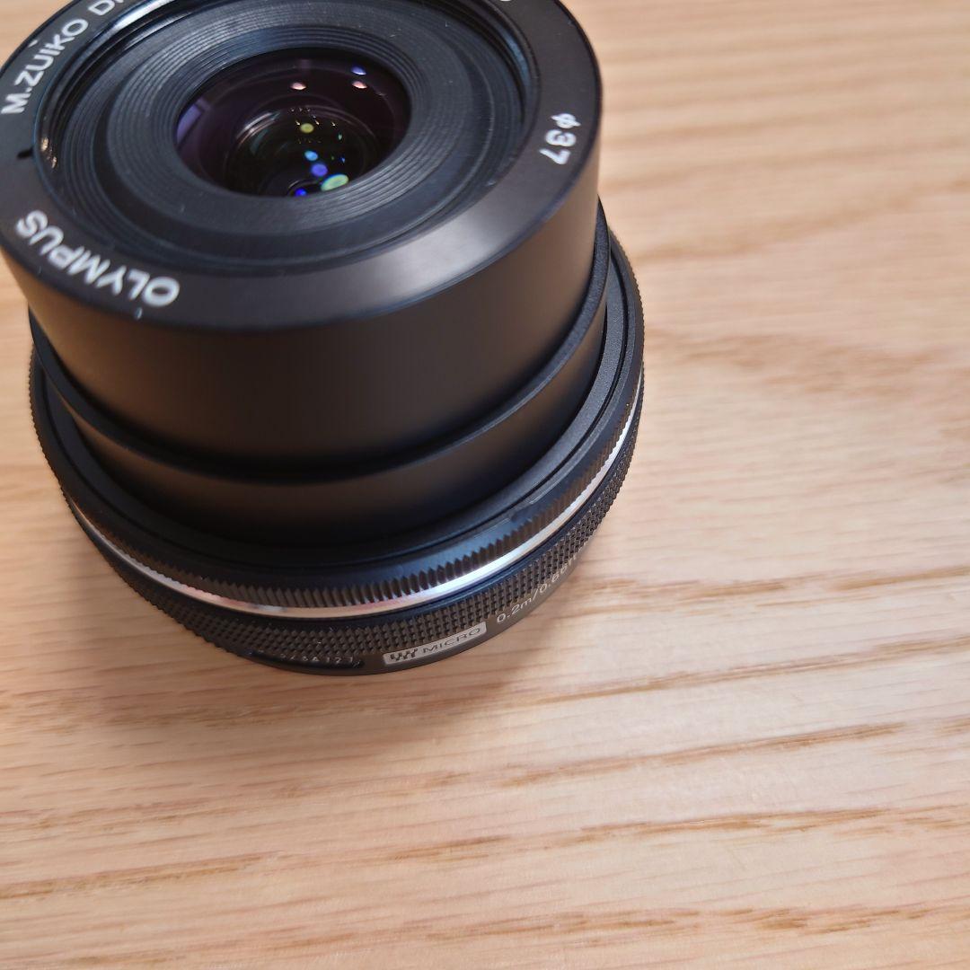 M.ZUIKO DIGITAL 14-42mm EZ　オリンパス　レンズ