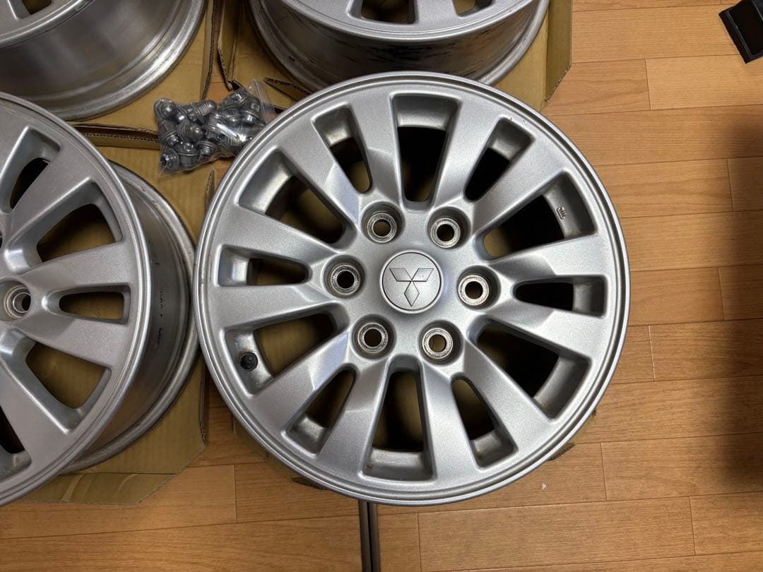 三菱 16インチ アルミホイール ENKEI 6穴　PCD139.7 7J