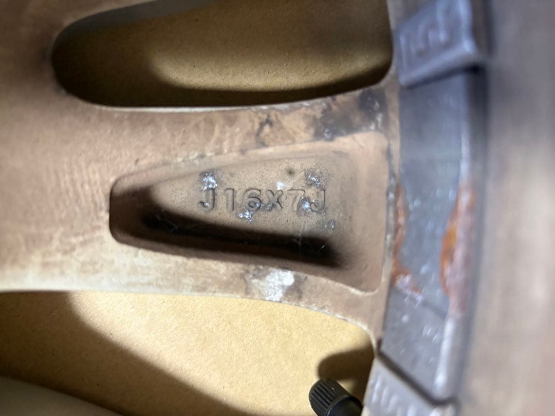 三菱 16インチ アルミホイール ENKEI 6穴　PCD139.7 7J