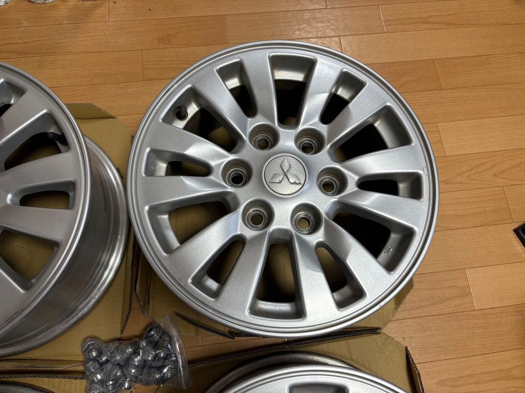 三菱 16インチ アルミホイール ENKEI 6穴　PCD139.7 7J