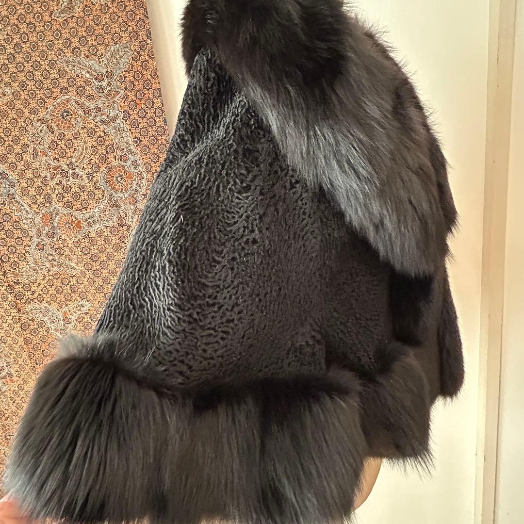 豪華！ベビーラムにFOXトリミングのケープマント　洋装にも和装にも