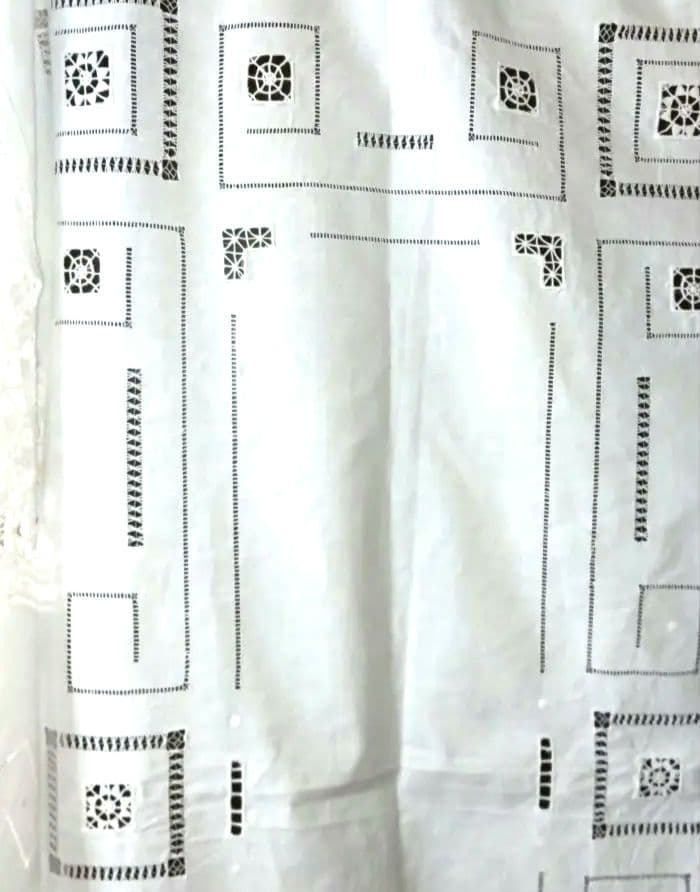 バテンレーステーブルクロス約170㎝×約130㎝