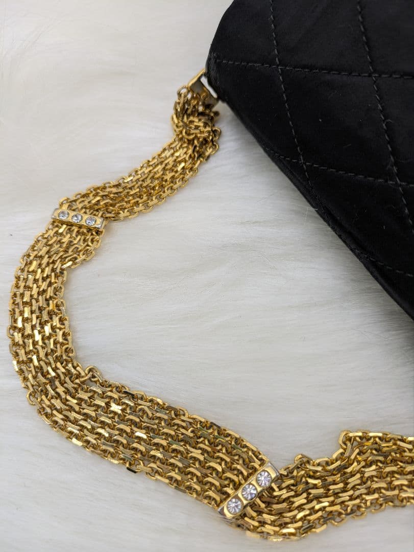 CHANEL 希少 サテン ミニマトラッセ 6連チェーン ラインストーン