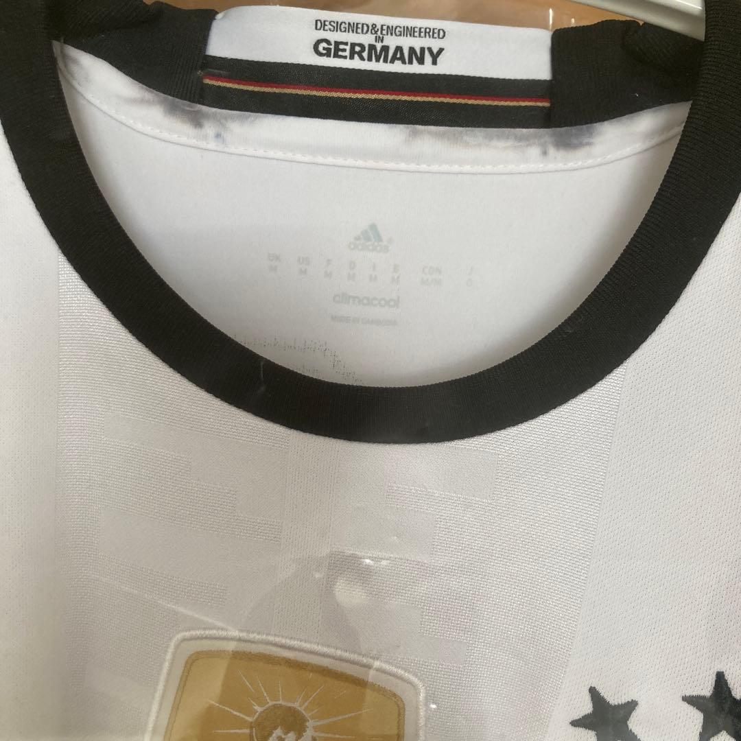 adidas ドイツ代表　ユニフォーム　エジルÖZIL 8番