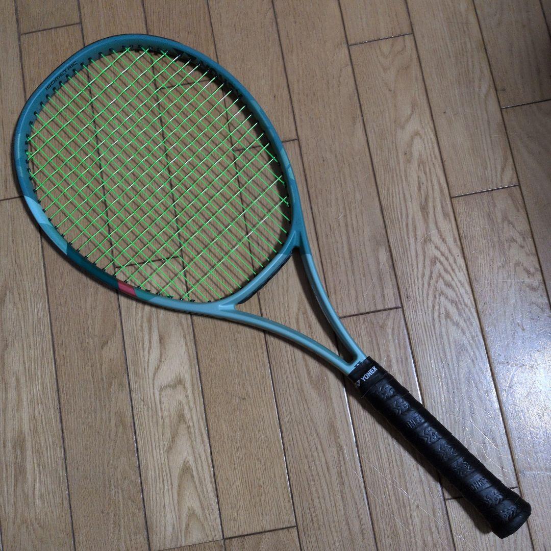 美品YONEX PERCEPT 100D G2 テニスラケット