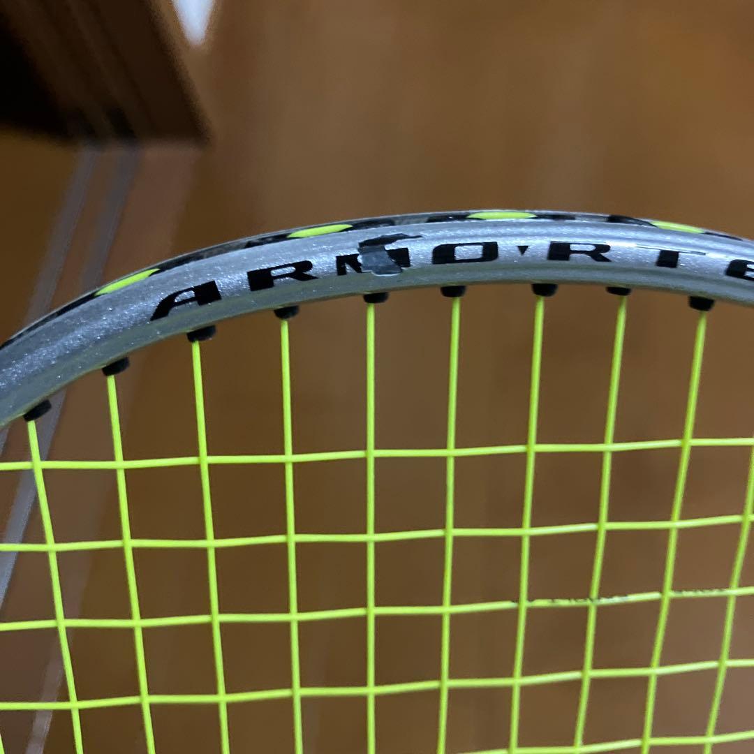 最終値下げ　アーマーテック700 バドミントンラケット