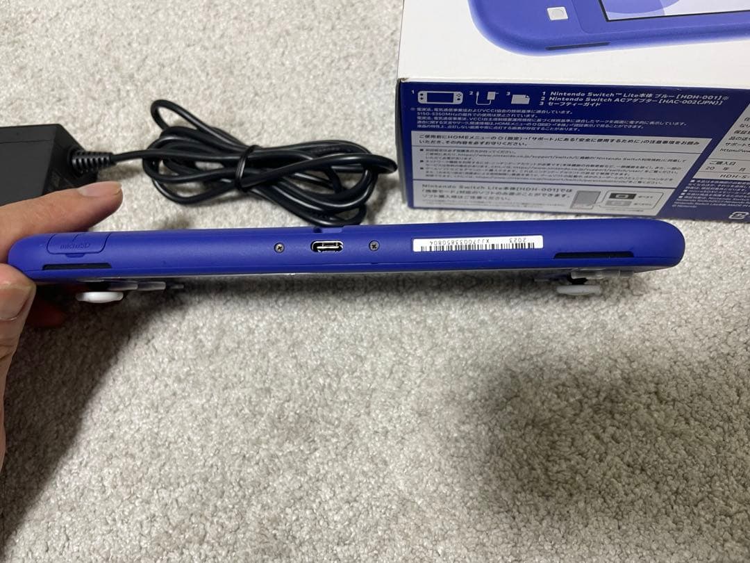 L*s様 Nintendo Switch lite ブルー　ニンテンドー　スイッ