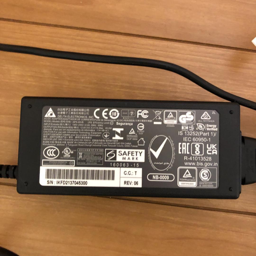 Wacom Cintiq 22 + Wacom Pro Pen slim付属