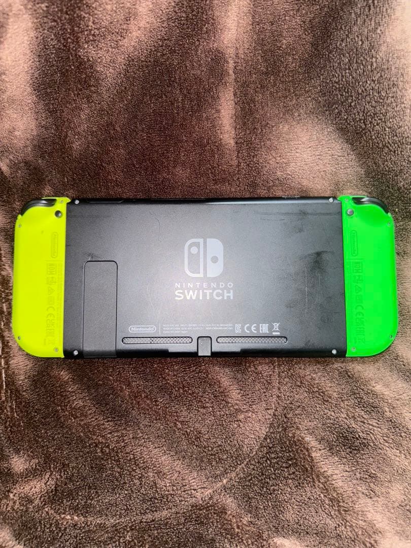 （SDカード付き）Nintendo Switch グリーン/イエロー 本体