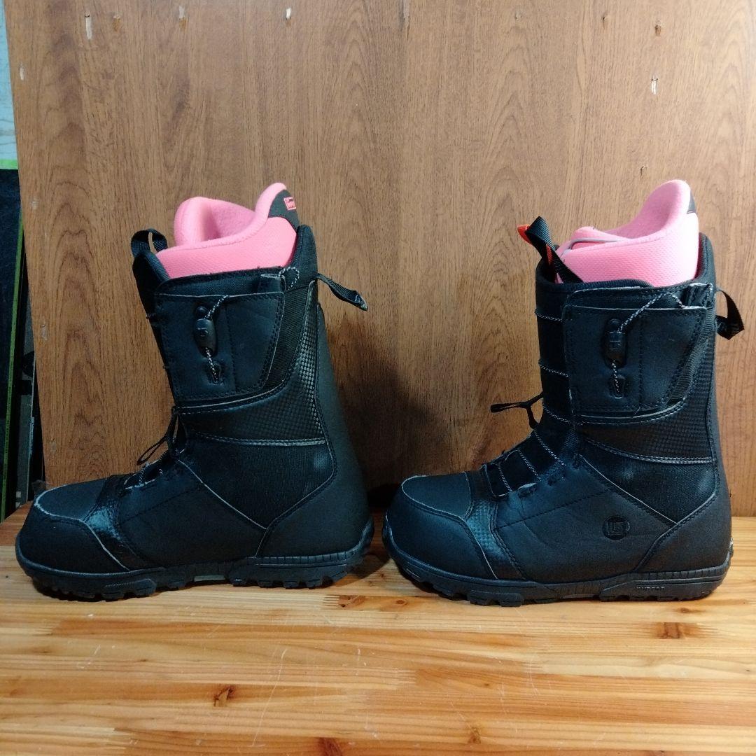美品　BURTON　バートン 　スノーボードブーツ　26048