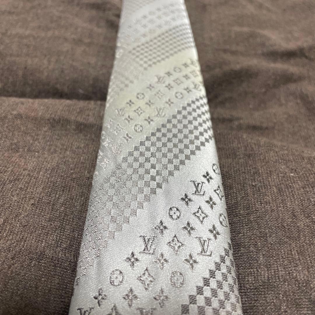 【美品】ルイヴィトンネクタイ