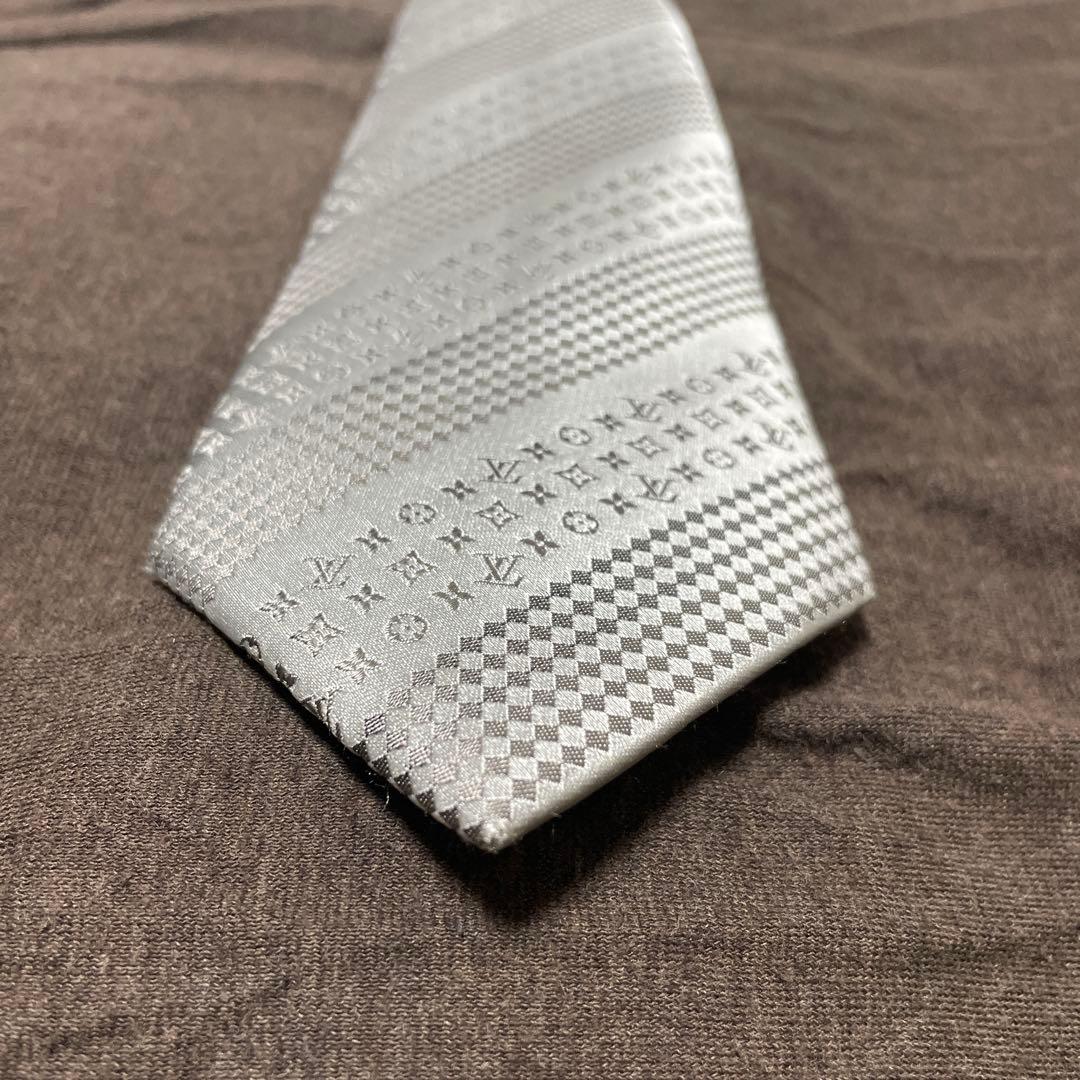 【美品】ルイヴィトンネクタイ
