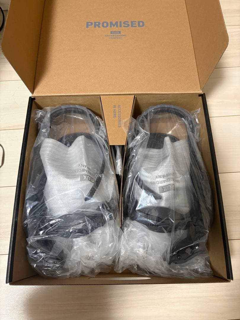 新品FLUX DS サイズS フラックス ビンディング バインディング