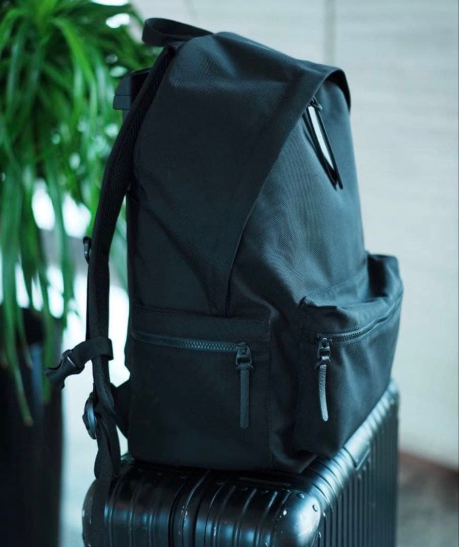 ロハスタイル湘南 ROUNDHOUSE CORDURA リュック30L ovyz