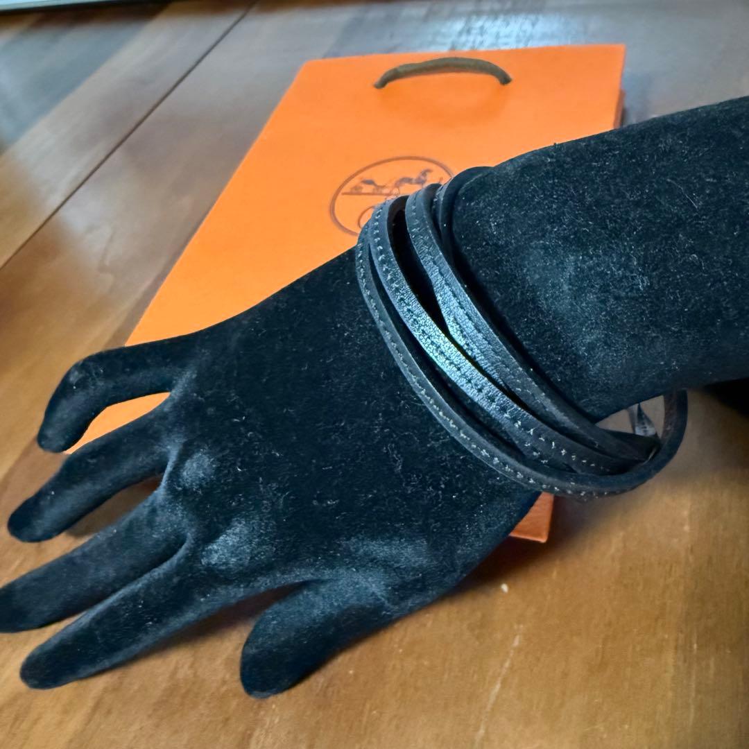 エルメス　HERMES ラニエール　黒　ブラック　希少　革紐　ネックレス