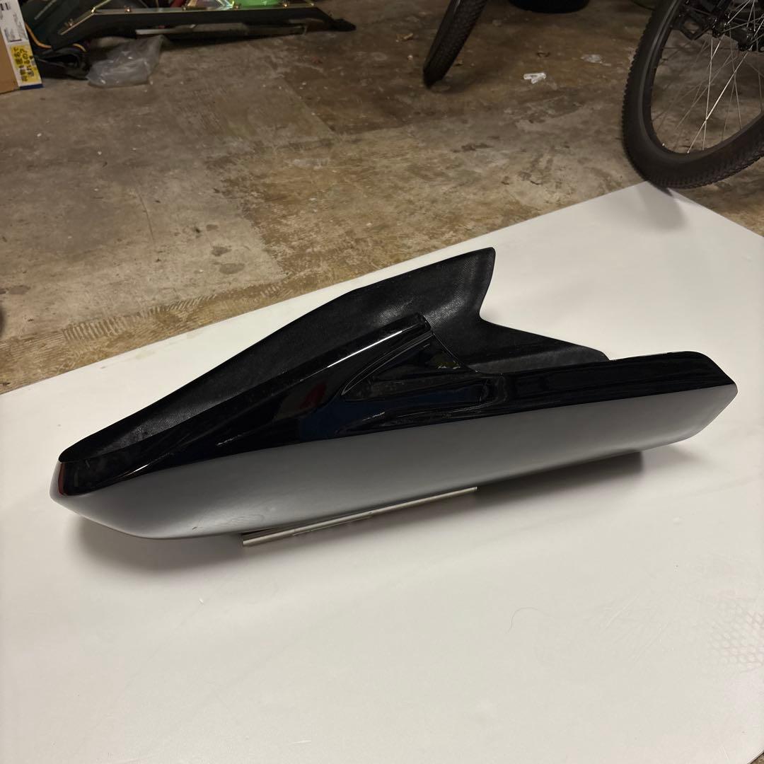 ビューエル　XLモデルアンダーカバー　ベリーパン　黒ゲル