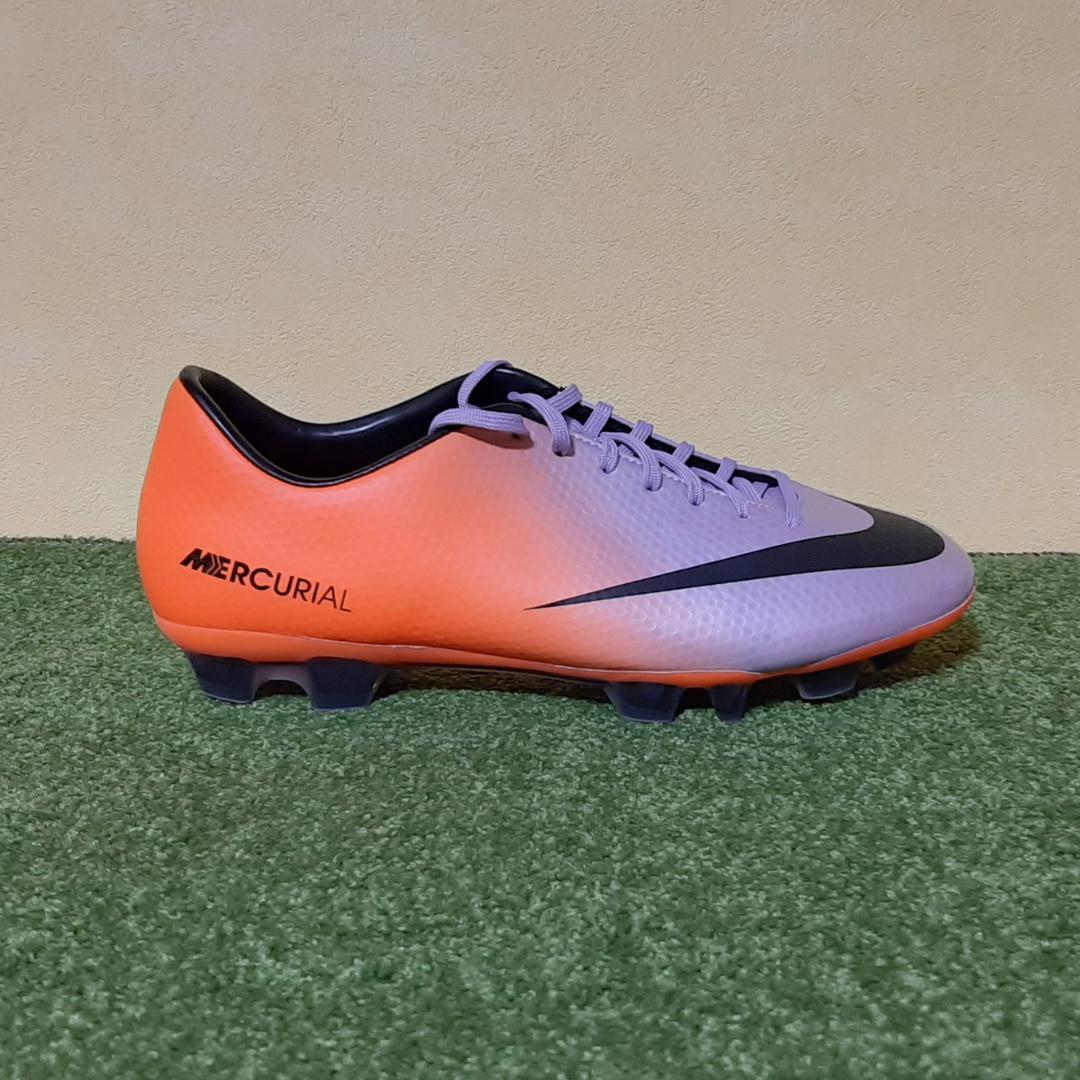 新品 サッカースパイク ナイキ マーキュリアル HG 激レア 廃盤 25.0cm