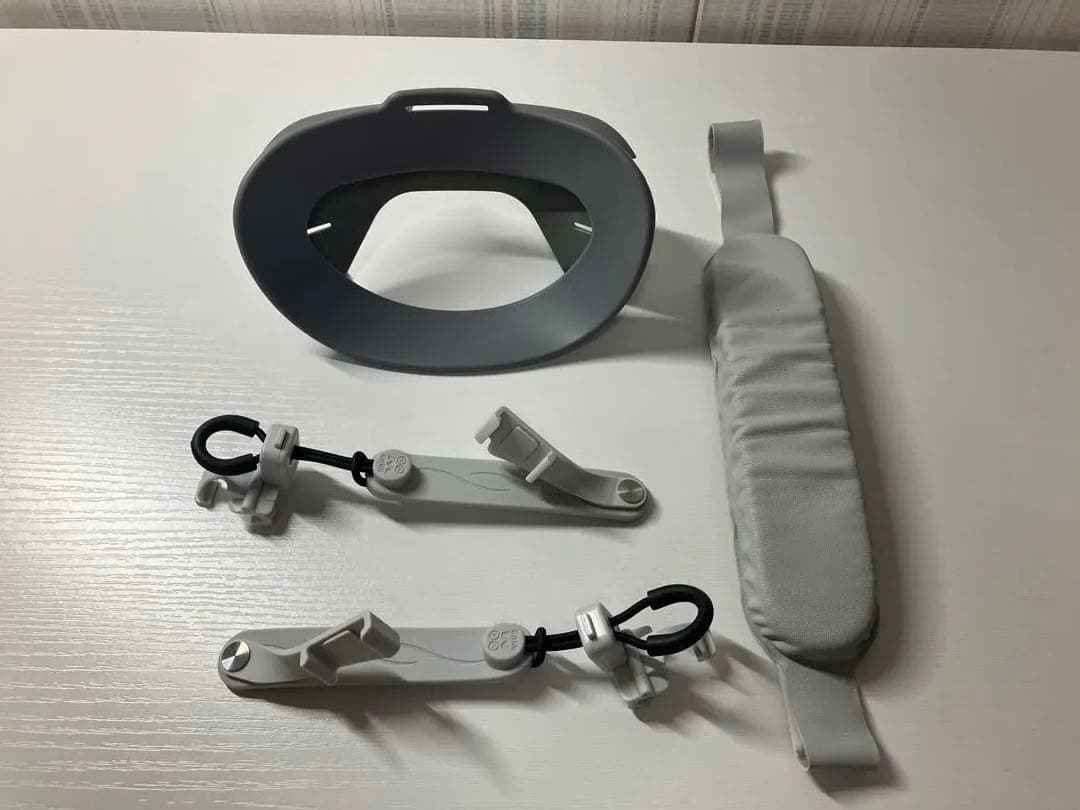 Pico4ヘッドセット,コントローラー 専用ケース　追加アダプタ有り　256GB