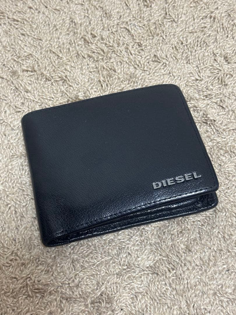 DIESEL 二つ折り財布