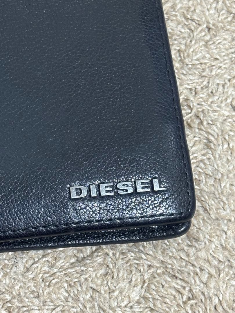 DIESEL 二つ折り財布
