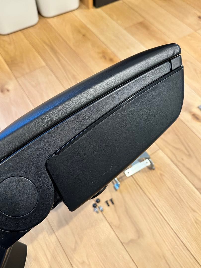 デミオ MAZDA2 純正アームレスト 肘置き 取付部品有り