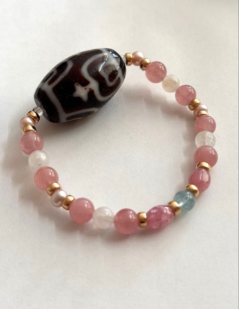 【最終お値下げ‼️】天然淡水パールバロック付き寶瓶天珠