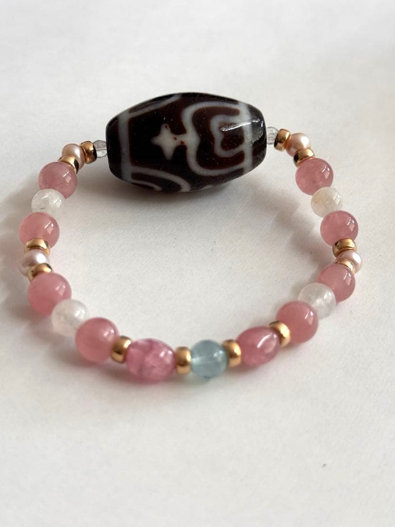 【最終お値下げ‼️】天然淡水パールバロック付き寶瓶天珠