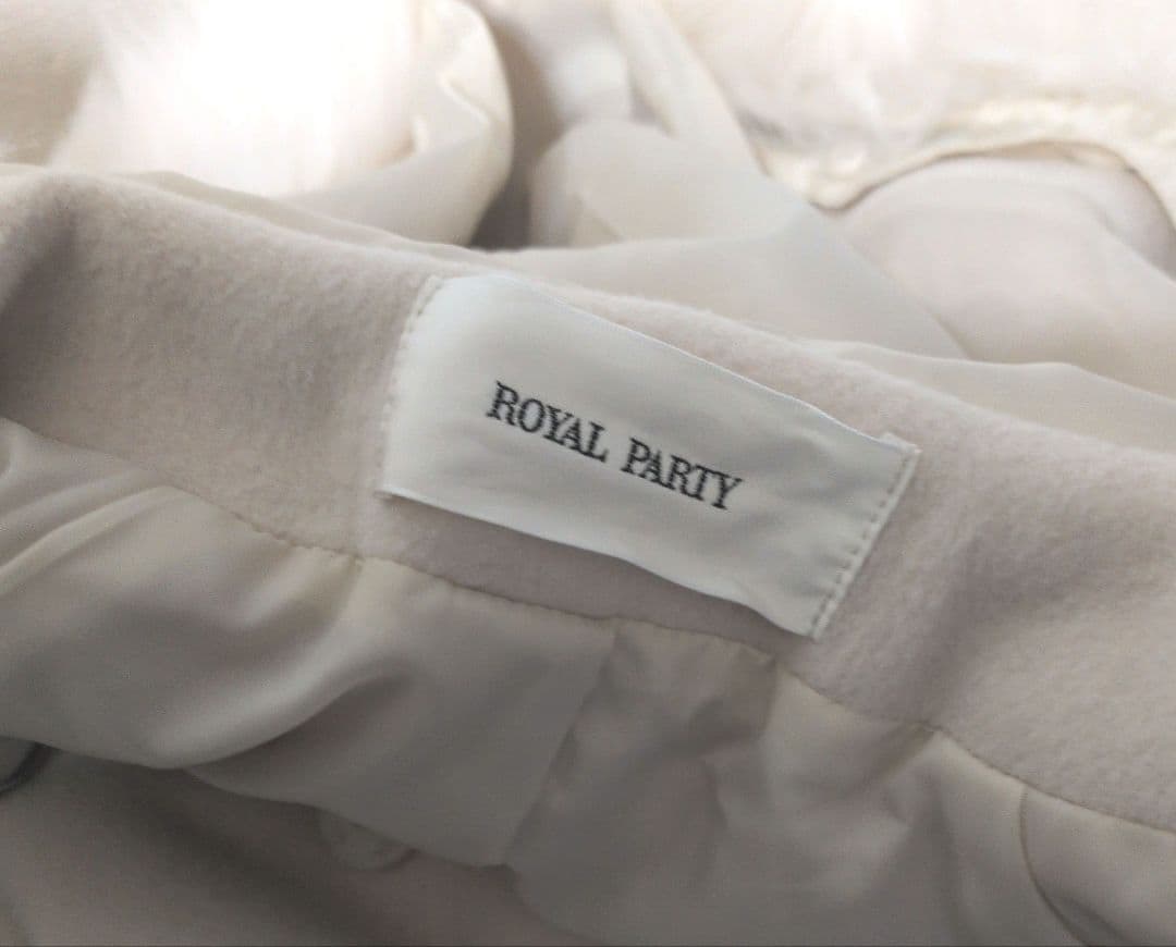  PARTY フードファーケープコート ポンチョ オフホワイト