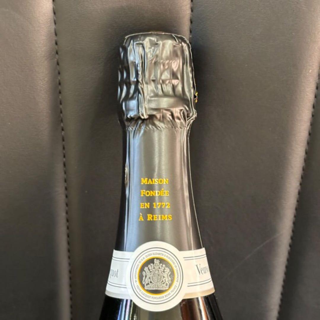 NA4074 NA3970Veuve Clicquot ヴーヴクリコ ホワイト