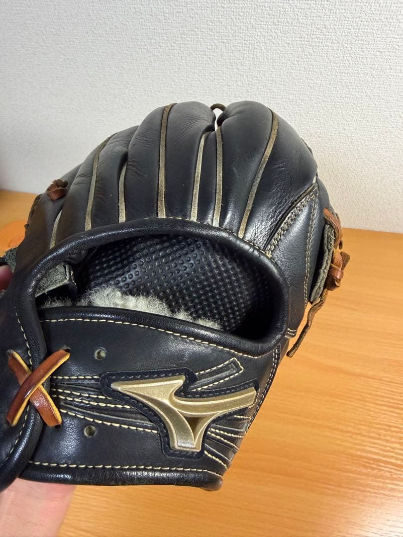 ミズノ　硬式内野手用グローブ　グローバルエリート