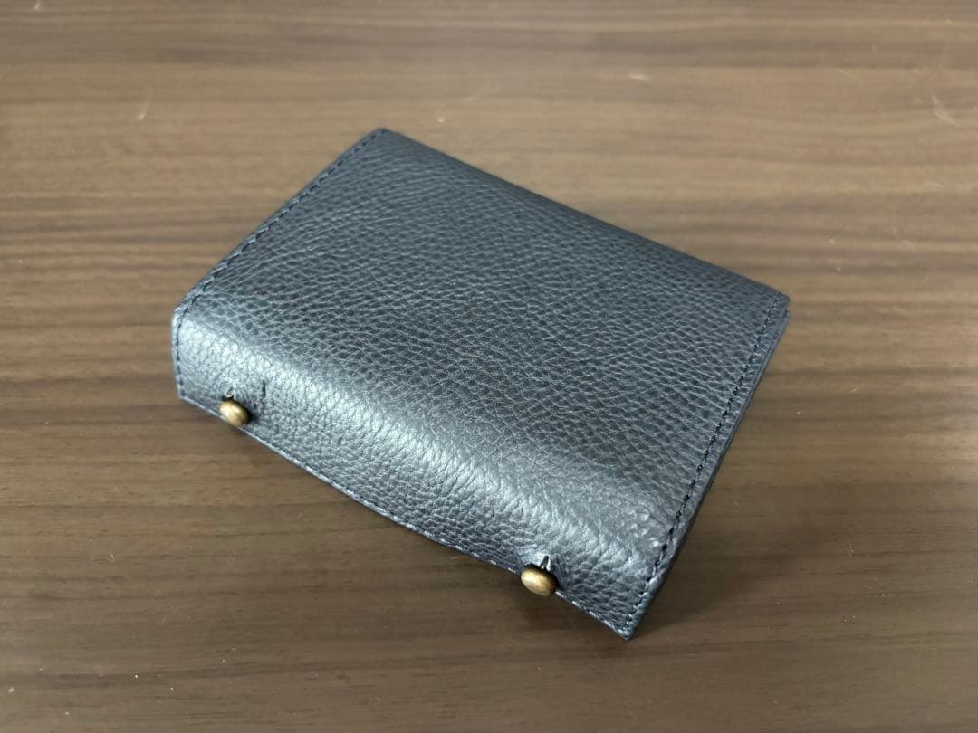 m+/ウォレット MILLEFOGLIE II P 25 ネイビー