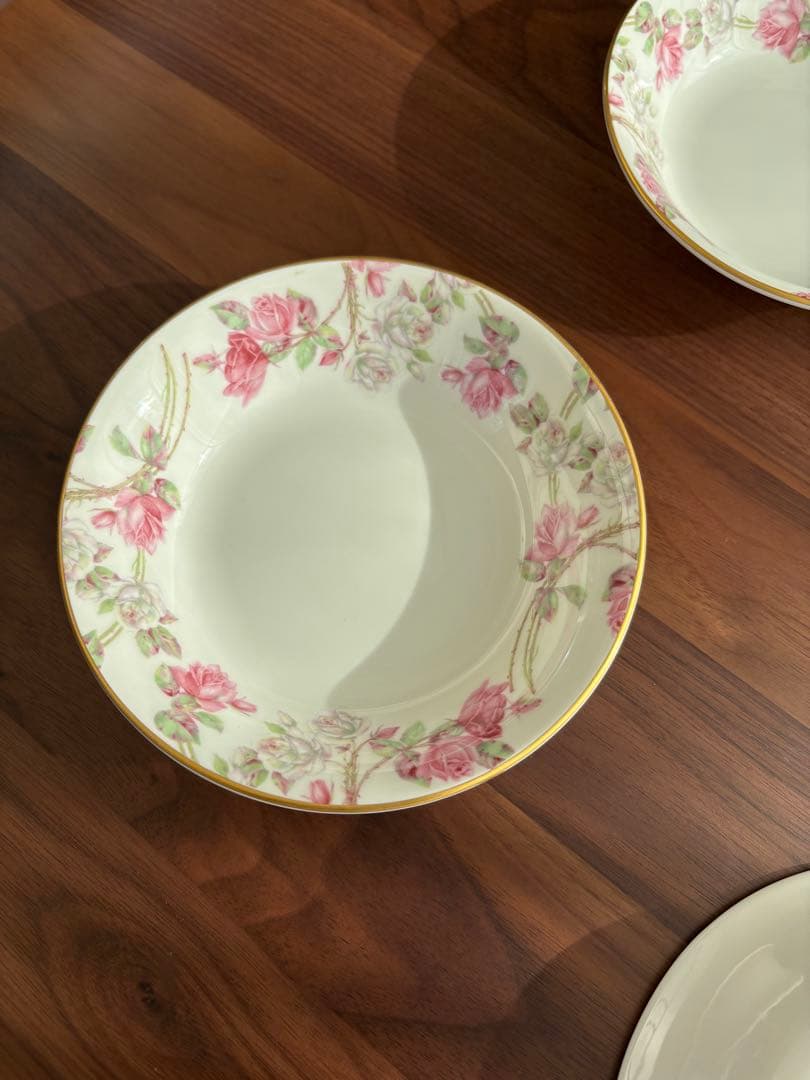 ☆ 未使用 エインズレイ AYNSLEY エリザベスローズ サラダボール ☆