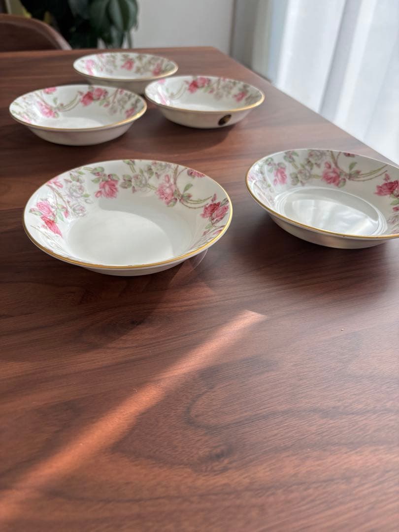 ☆ 未使用 エインズレイ AYNSLEY エリザベスローズ サラダボール ☆