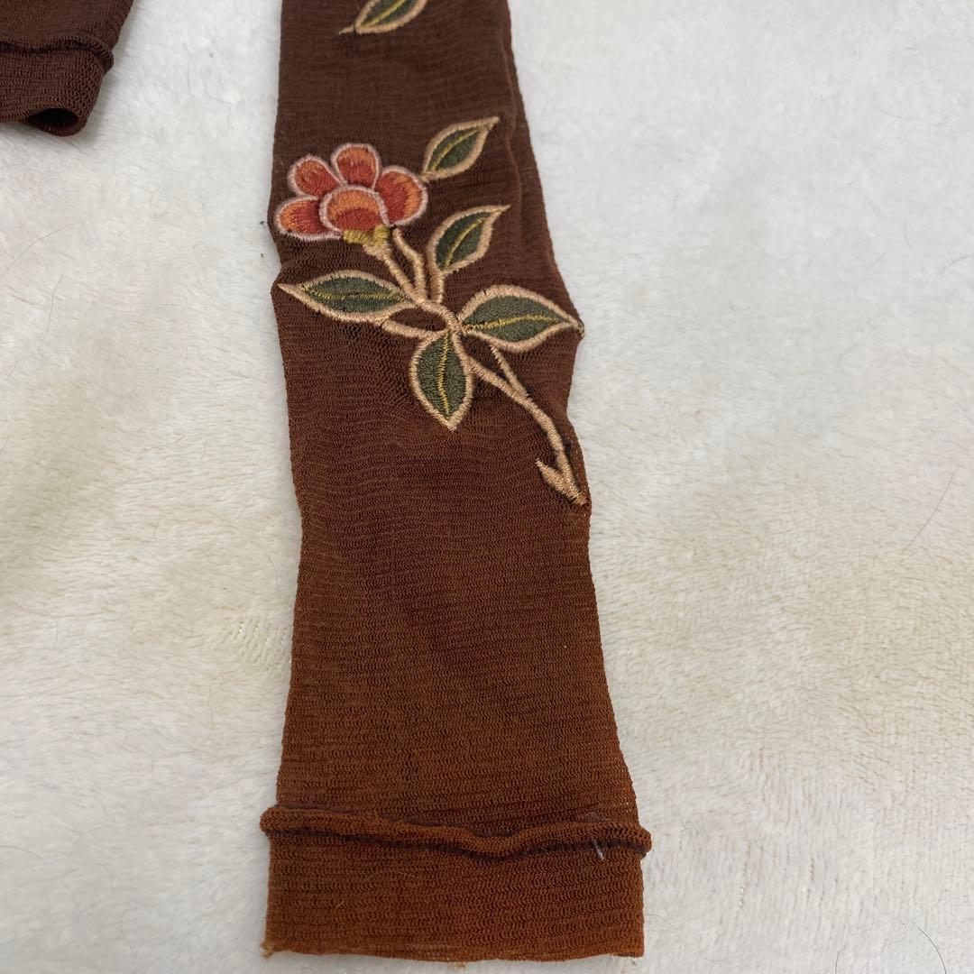 【美品】ヴィヴィアンタム花柄刺繍　パワーネット カットソー